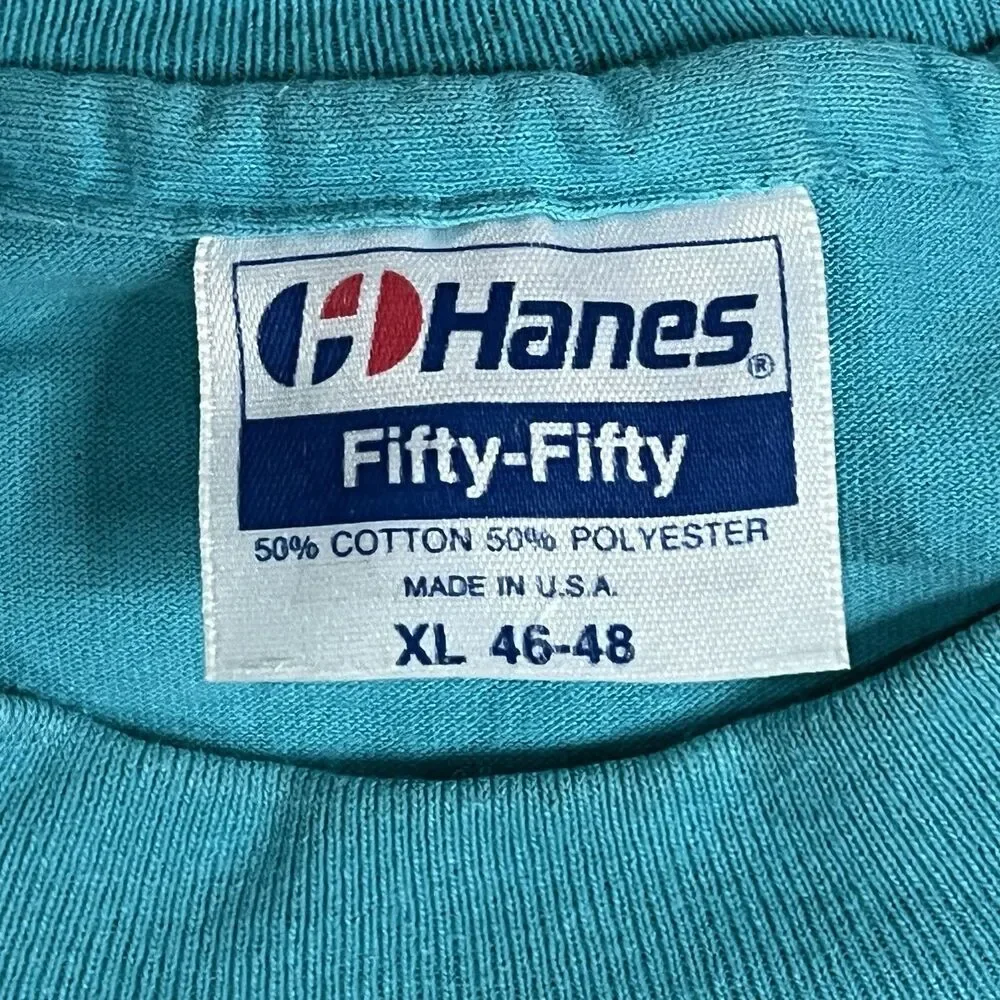 Vintage Hanes Single Stitch T Shirt Men Sz XL Made In USA Funny Born In A Barn - Picture 5 of 9